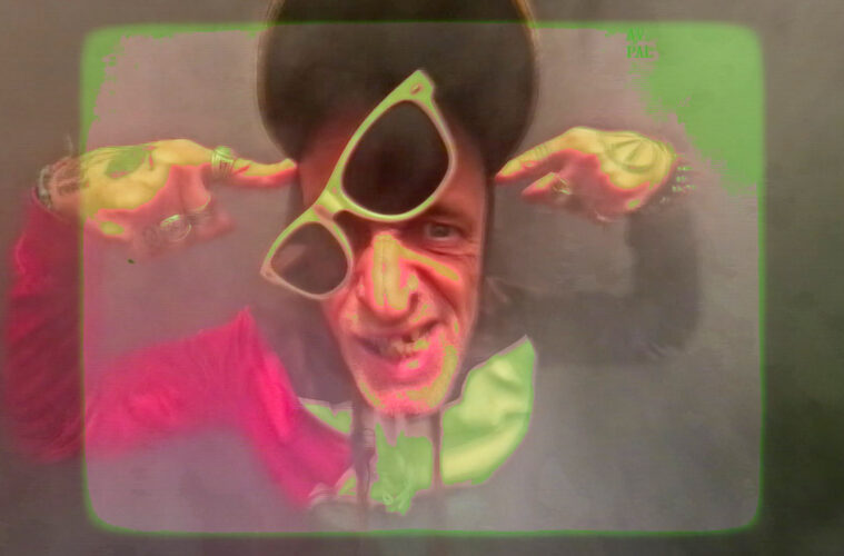 Drapeau Noir featuring loran béruriers noirs ramoneurs de menhirs